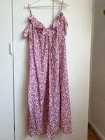 Sommerkleid mit Blumenmuster Hannover - Linden-Limmer Vorschau
