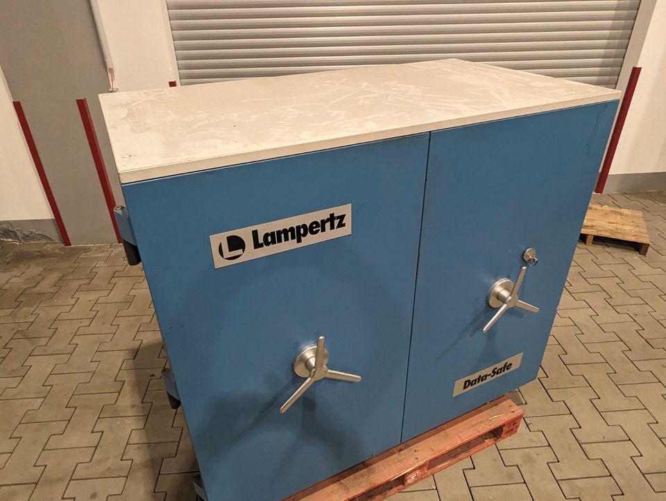 Datensicherungsschrank Lampertz Tresor Safe S 60 DIS Wertschutzschrank Wertschutztresor Schutzschrank Safe Tresor Tresorschrank in Leipzig