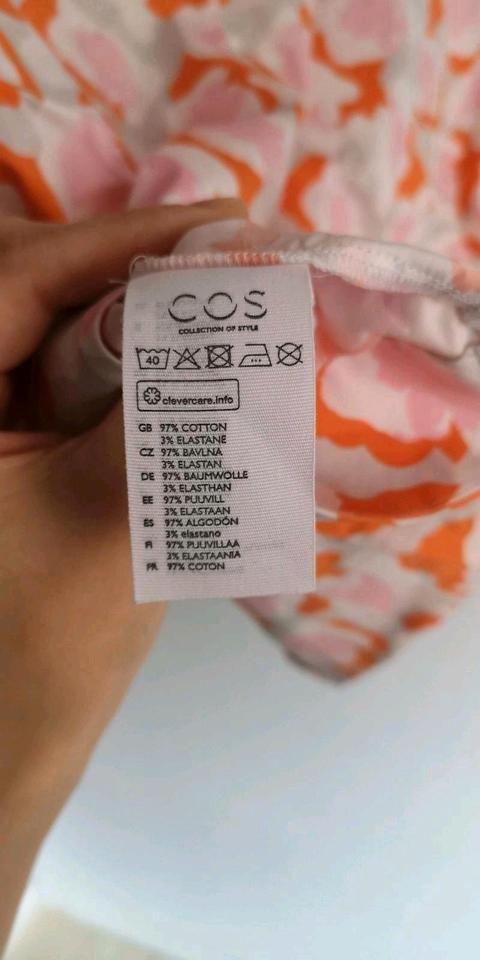 COS Bluse floral blumig orange rosa grau Shirt Top Oberteil in Mainz