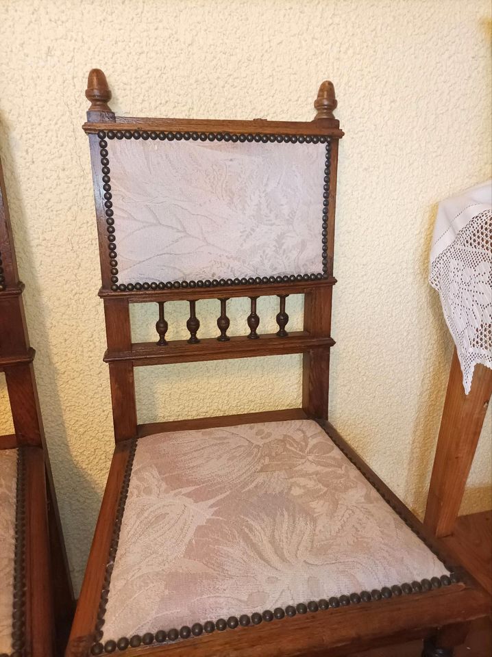 4 Antike Stühle Jugendstil Gründerzeit in Oberweis