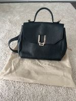 Coccinelle Tasche Henkeltasche Umhängetasche Quiet Luxury schwarz Hessen - Oberursel (Taunus) Vorschau