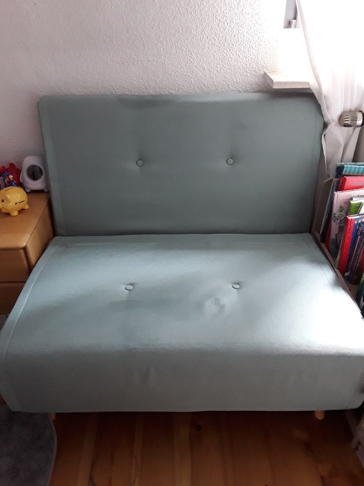 Sofa / Schlafsofa in Mintgrün in Leipzig