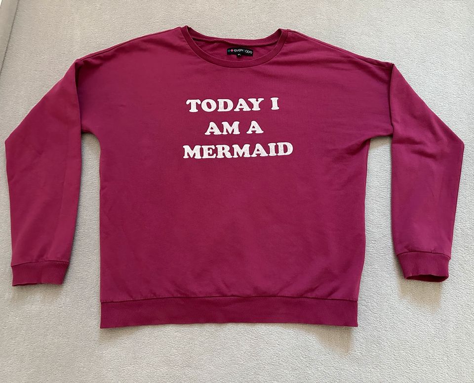 Fasching Kostüm Mermaid Sweatshirt Gr M Even & Odd lila in Jesteburg