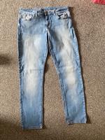 2 gleiche Esprit Jeans Niedersachsen - Ritterhude Vorschau