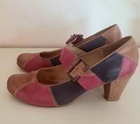 Caprice Pumps Lederpumps 40 blau pink braun Sachsen - Delitzsch Vorschau