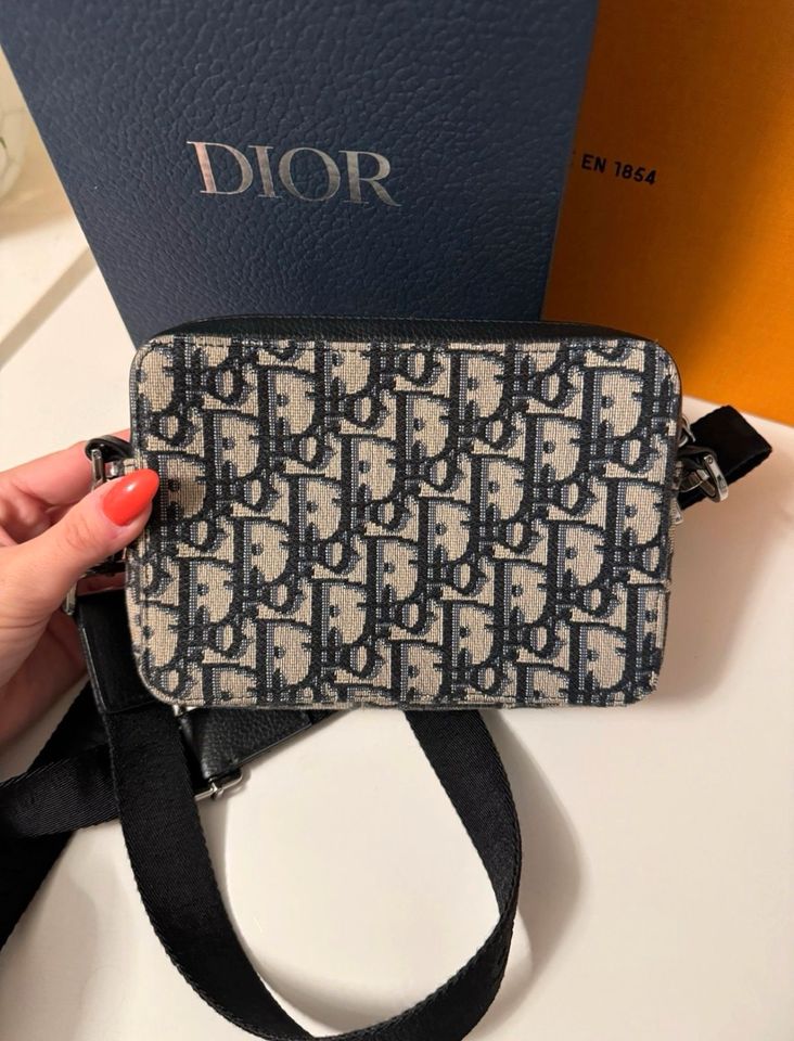 DIOR Messenger Bag FULLSET in Herford