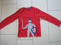 Mini Boden Langarmshirt T-Shirt rot Ritter Applikation Gr. 152 Nordrhein-Westfalen - Gütersloh Vorschau