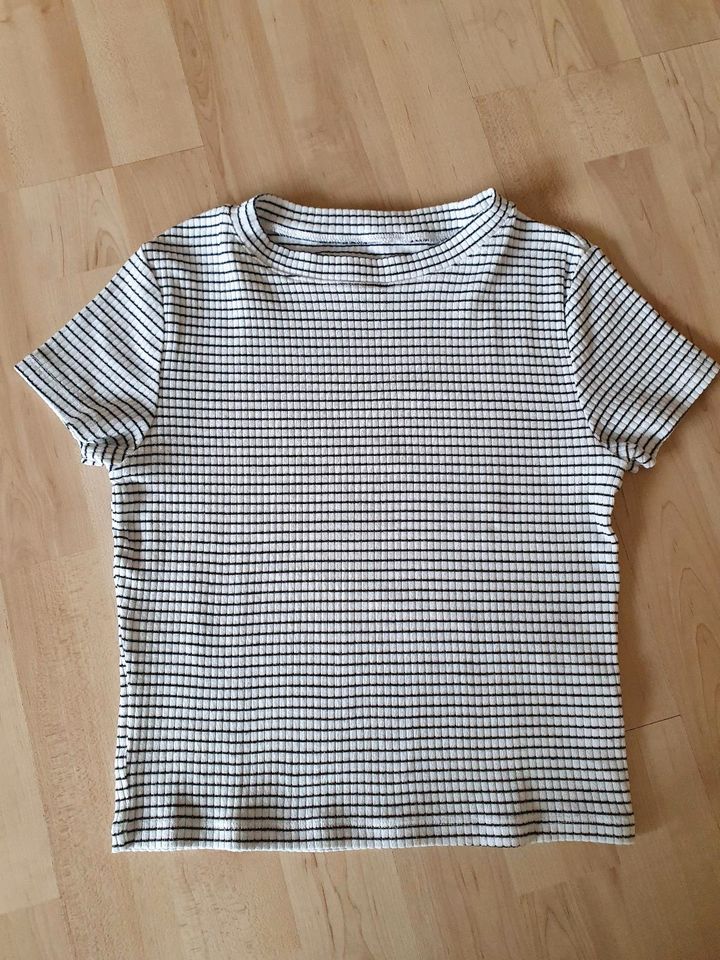 134 140 H&M Shirt Top Rippshirt gestreift weiß schwarz next girl in Norderstedt