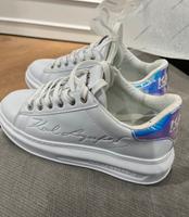 Karl Lagerfeld Schuhe weiß Gr.38  original top!!! Nordrhein-Westfalen - Oberhausen Vorschau
