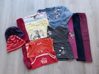 Kleiderpaket Mädchen Gr. 98/104 Hosen T-Shirts Mützen Sachsen - Treuen Vorschau