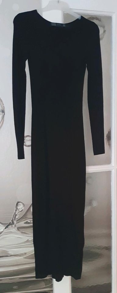 ZARA KLEID ,STRICKKLEID stretch in Hamburg