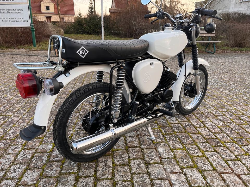 Simson S51 Saftgrün Neuaufbau in Brandenburg - Oderberg