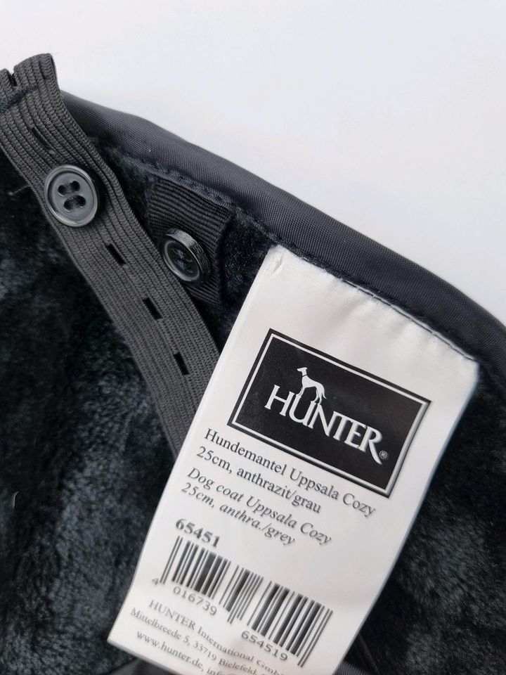 Hunter Hundemantel Uppsala Cozy 25cm Schwarz Grau 24€* in Vettweiß