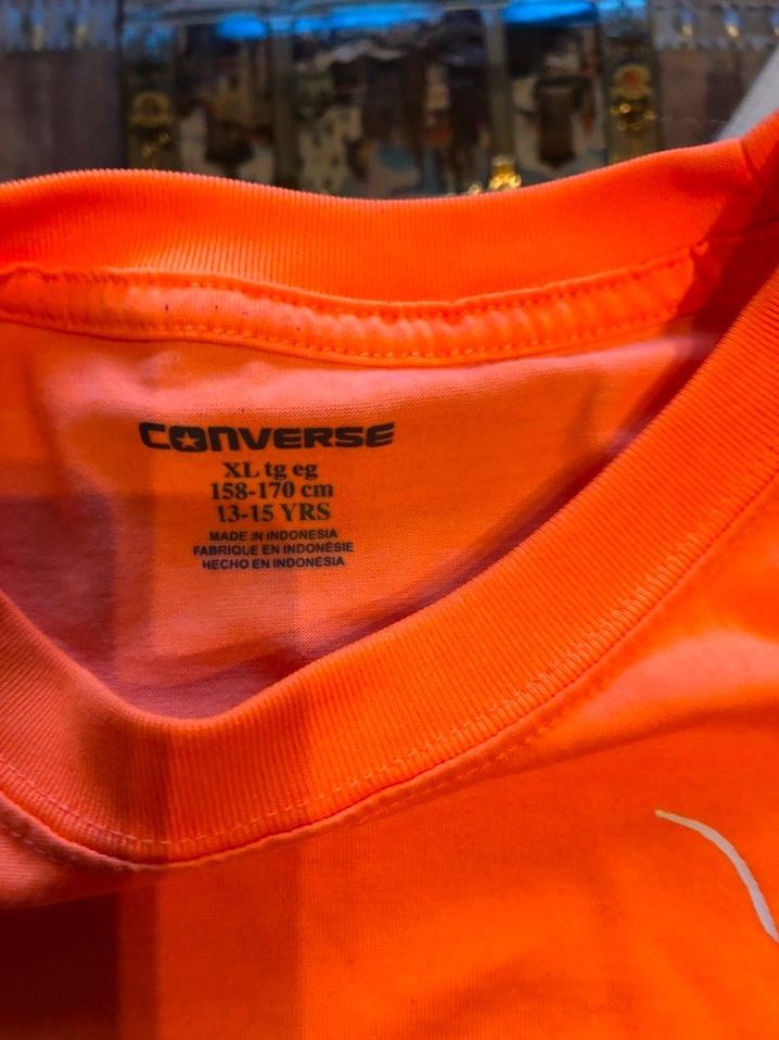 Converse T Shirt, XL (13 -15), Orange in Braunschweig