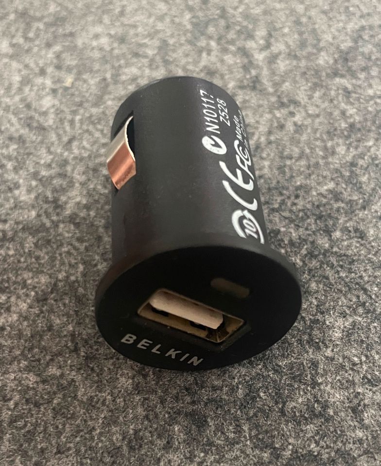 BELKIN Auto USB Ladegerät Netzteil Zigarettenanzünder in Walldorf
