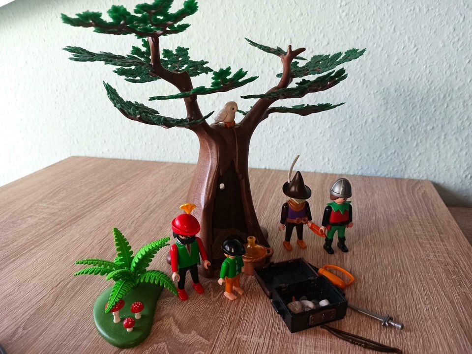 Playmobil Räuberversteck /Baumversteck 3626 *selten* in Baden-Württemberg -  Großrinderfeld | Playmobil günstig kaufen, gebraucht oder neu | eBay  Kleinanzeigen ist jetzt Kleinanzeigen