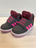 Adidas Hoops Sneaker grau pink Gr 22 neuwertig gefüttert Nordrhein-Westfalen - Monschau Vorschau