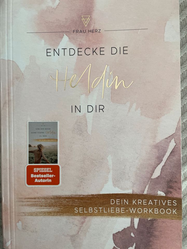 Buch: Entdecke die Heldin in dir in Gievenbeck