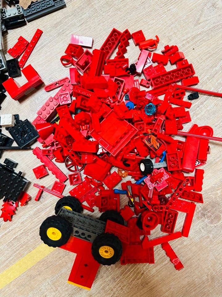 Lego Mischkiste bunt verschiede Bausteine in Merzenich