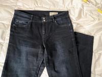 Esprit Damen Jeans slim 31/32 Sachsen - Freiberg Vorschau