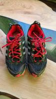 Adidas Turnschuhe Lauf Wander Running schwarz/grau/rot US Gr. 5 ( Thüringen - Jena Vorschau