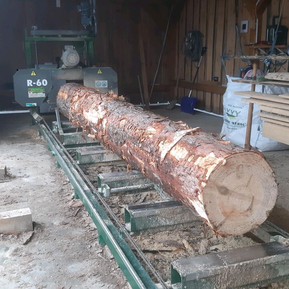 Sägewerk Holz Bretter  Bauholz Kantholz Brennholz  Feuerholz Carport  Rauspund Dachlatten Balken in Kemberg