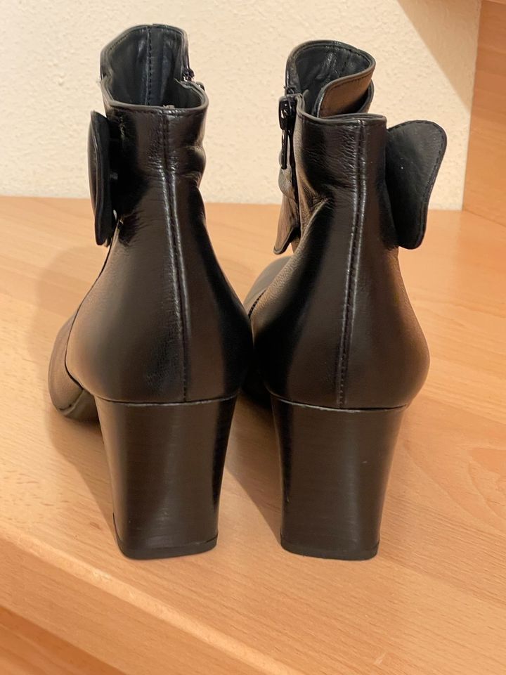 Paul Green Stiefelette schwarz Stiefeln wie neu 4 1/2 37,5 in Hausham