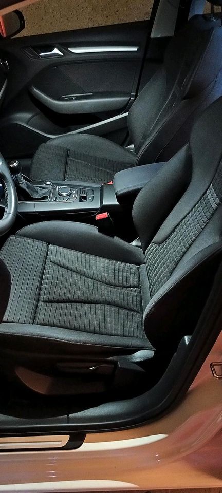 Audi A3 Sportsback  * TÜV bis 02/26 * Sportpaket * 8-fach bereift in Castrop-Rauxel