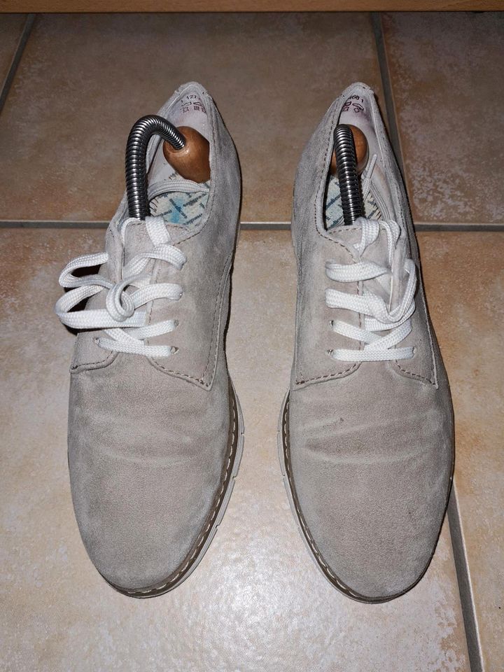 Halbschuhe grau Gr. 38 von Deichmann Medicus in Trebur