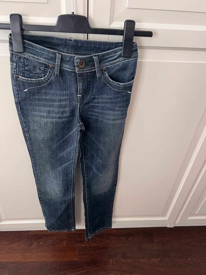 Mädchen, Jeans, gerade Passform, Gr 146, neu in Hamburg