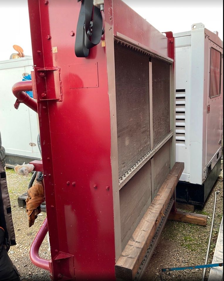 Perkins 1400 KVA Stromaggregat BHKW Notstromaggregat in Gundelsheim