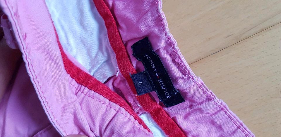 Shorts Hilfiger pink 6 Jahre (ca Gr 116) in Stuttgart