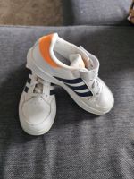 Adidas Schuhe Gr. 32 Sachsen - Wilkau-Haßlau Vorschau