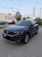 Volkswagen T-Roc 1.5 TSI ACT DSG Sport Sport Hessen - Bad Homburg Vorschau