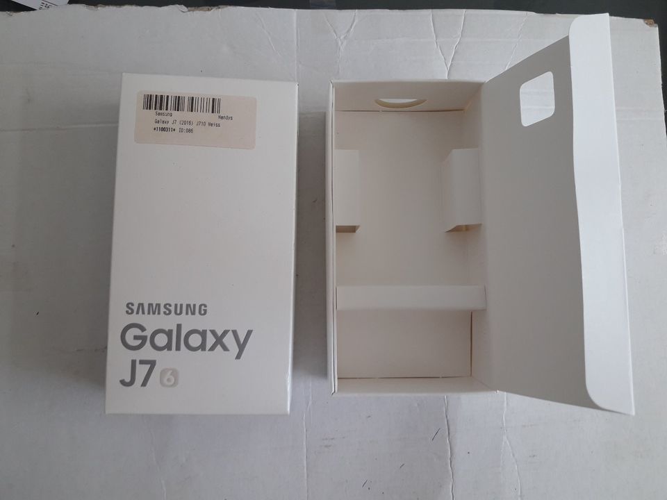 Samsung Galaxy J7 (2016) 16GB White nur verpackung Neuw. in Bochum