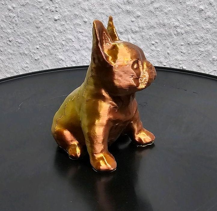 Süße Französische Bulldogge Figur Deko in Berlin