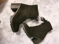 Schwarze Blockabsatz Schuhe, Pumps Bayern - Raubling Vorschau