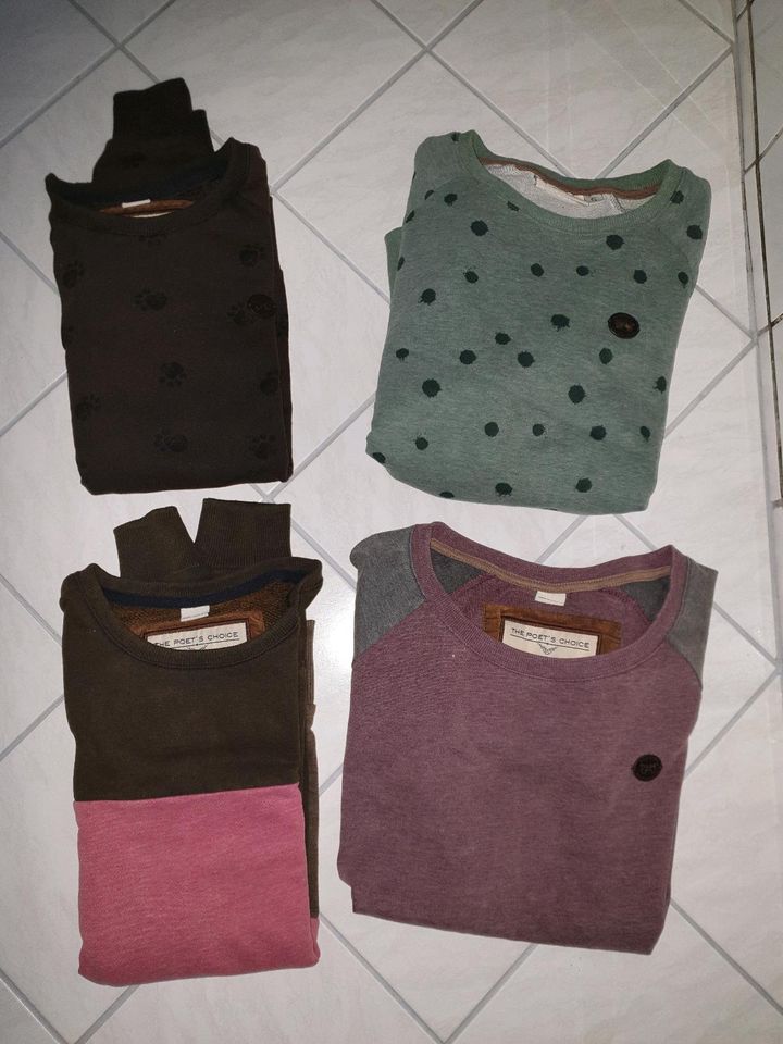 Naketano Sweatshirts Gr.S   Je 20€  NEUWERTIG in Neustadt am Rübenberge