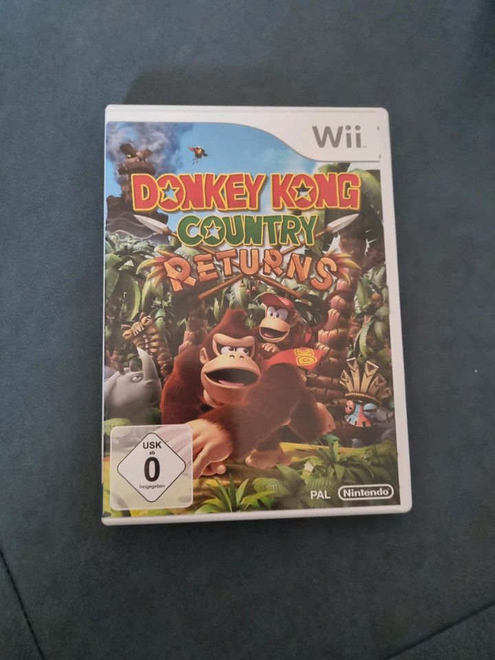 Donkey Kong country Returns Wii Spiel in Plön 