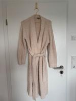 H&M Flauschiger Morgenmantel Nordrhein-Westfalen - Lage Vorschau
