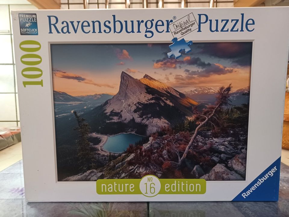 Puzzle 12 verschiedene Motive mit 1000 , 1500 und 2000 Teile in Leverkusen
