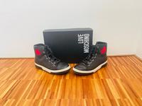 Orig Moschino Hightop Sneaker Herz Details 38 Leder Logo 249,-€ Thüringen - Erfurt Vorschau