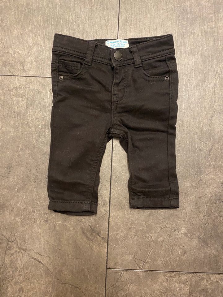 Schwarze Skinny Jeans in Nürnberg (Mittelfr)