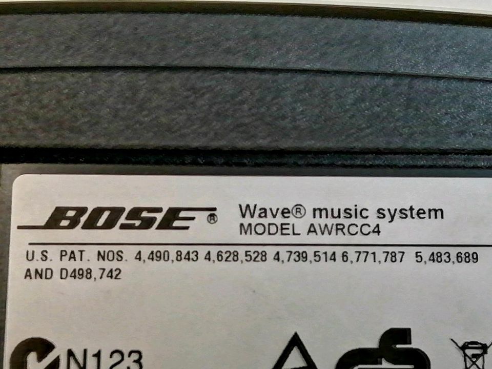BOSE AWRCCC4, Wave Music System OHNE Fernbedienung, DEFEKT!! in Berlin