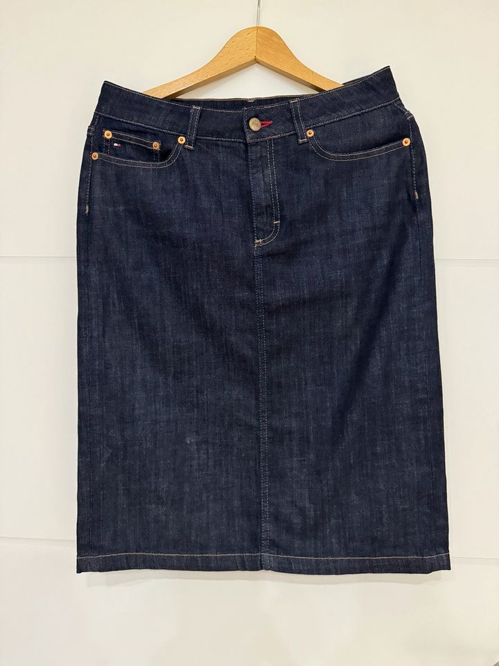 Tommy Hilfiger Rock 8 Jeansrock neu in Kaarst