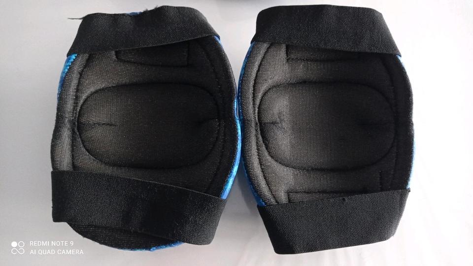 Knieschoner Ellenbogenschoner Kinder Handschoner Handschuhe in Schmelz