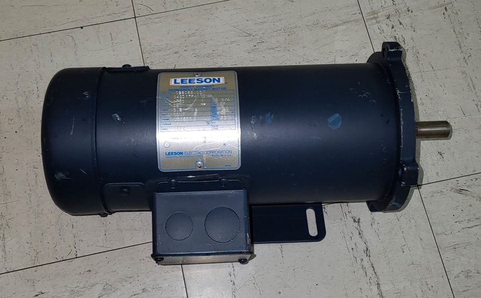 Leeson C42D17FK11D 3/4HP DC Permanentmagnet Motor 180V in Reutlingen