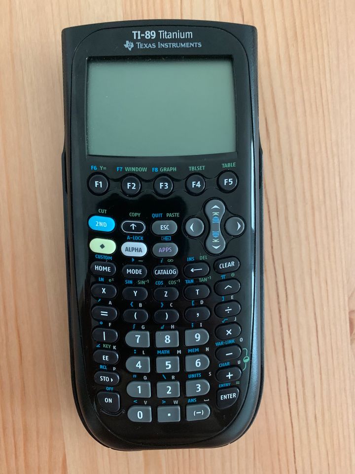 Taschenrechner TI-89 Titanium in Leipzig