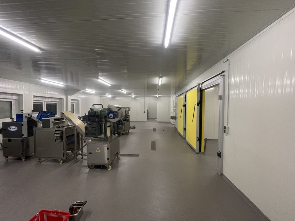 Produktionshalle Konditorei kühlhaus Betriebe 20 x 13 x 3 m in Oberhausen
