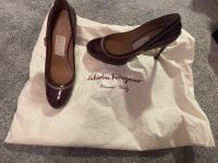 Salvatore Ferragamo Schuhe Gr.38 Neuwertig Original Pumps Bayern - Karlsfeld Vorschau